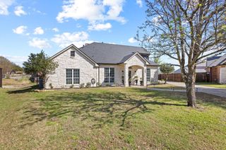 2306 Chandler Court, Sherman, TX 75092