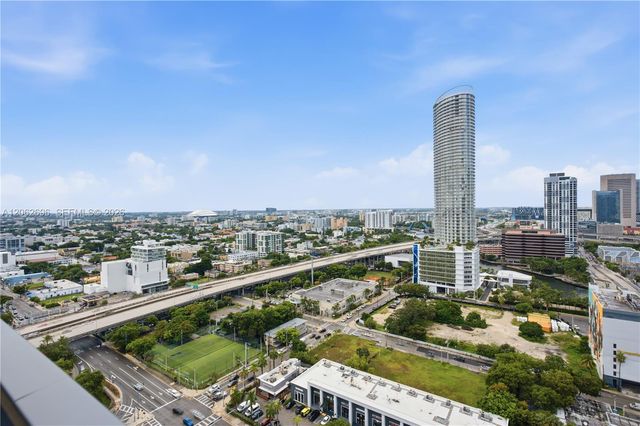 229 SW 9th St 405, Miami, FL 33130