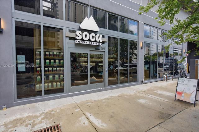 229 SW 9th St 405, Miami, FL 33130