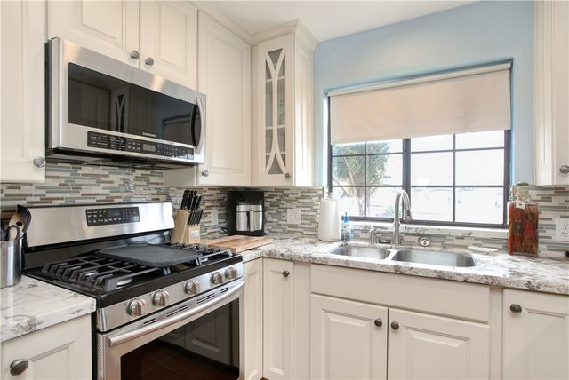 461 Brighton Avenue, Grover Beach, CA 93433