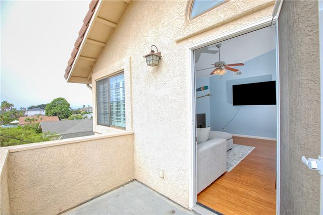 461 Brighton Avenue, Grover Beach, CA 93433