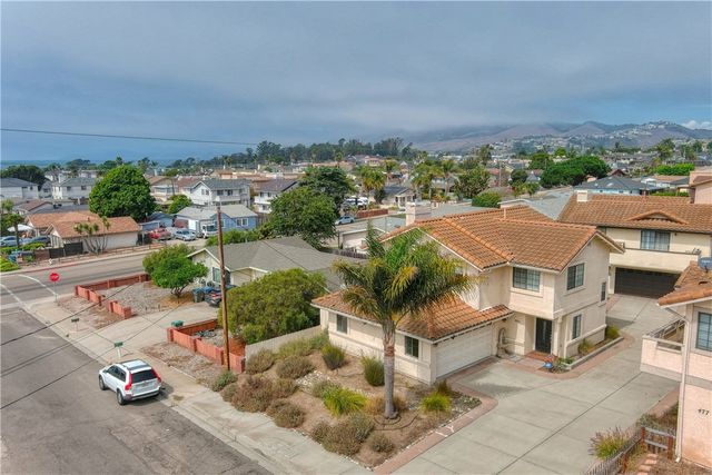 461 Brighton Avenue, Grover Beach, CA 93433