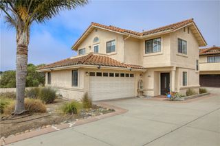 461 Brighton Avenue, Grover Beach, CA 93433