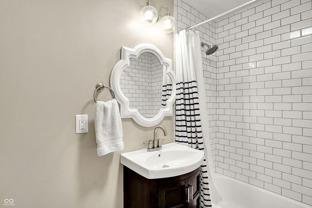 8111 E 196th Street, Noblesville, IN 46062