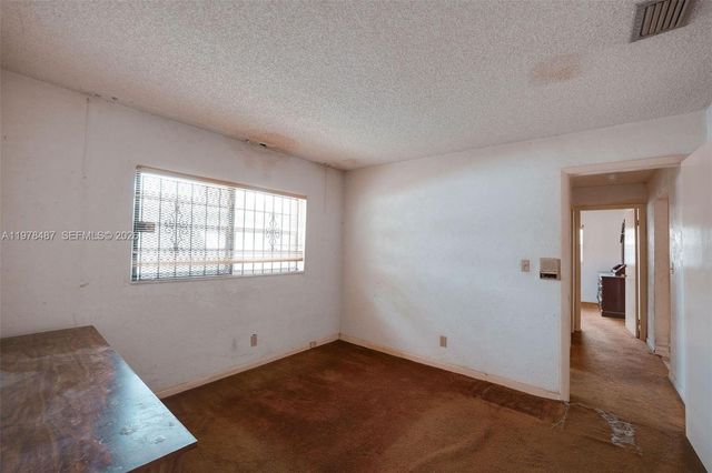 4531 SW 20th St, West Park, FL 33023