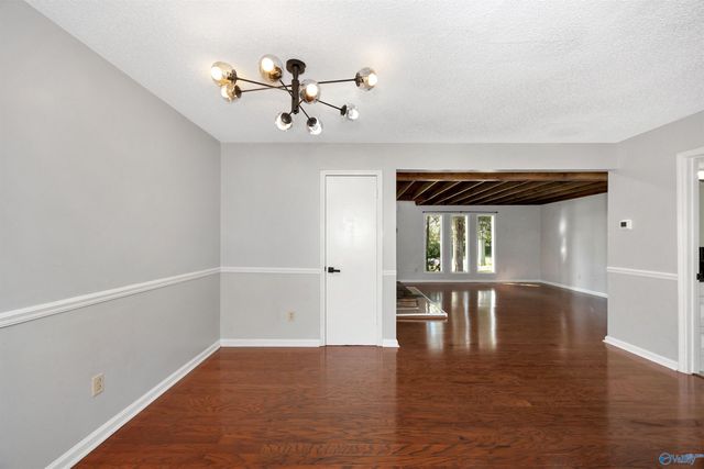 409 Hobbs Road SE, Huntsville, AL 35803