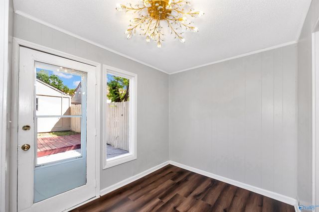 409 Hobbs Road SE, Huntsville, AL 35803