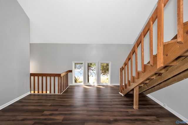 409 Hobbs Road SE, Huntsville, AL 35803