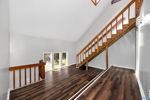 409 Hobbs Road SE, Huntsville, AL 35803