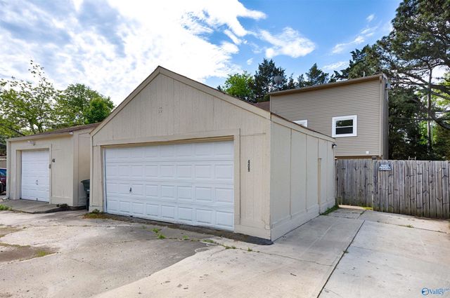 409 Hobbs Road SE, Huntsville, AL 35803