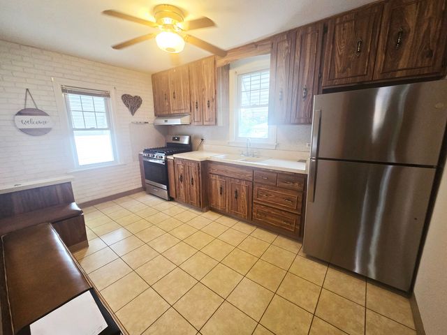 10342 S Christiana Avenue, Chicago, IL 60655
