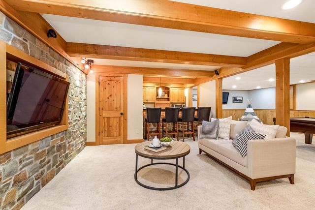 1239 Canary LANE, Grafton, WI 53024