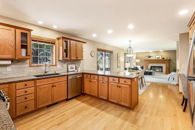 1239 Canary LANE, Grafton, WI 53024