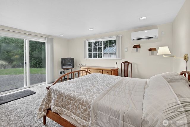 39 Oyehut Road, Hoquiam, WA 98550