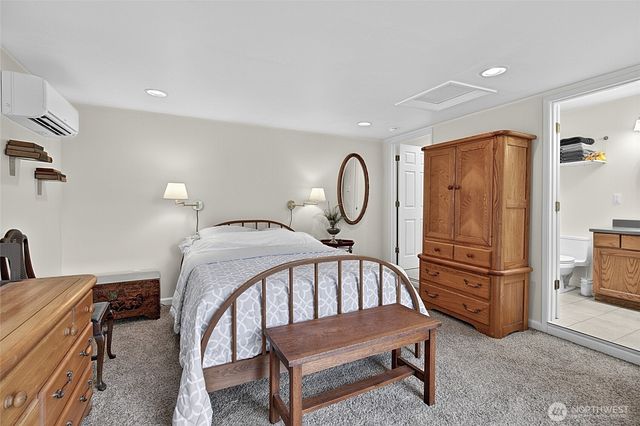 39 Oyehut Road, Hoquiam, WA 98550