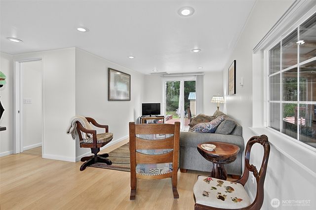 39 Oyehut Road, Hoquiam, WA 98550