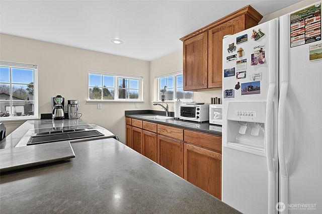 39 Oyehut Road, Hoquiam, WA 98550