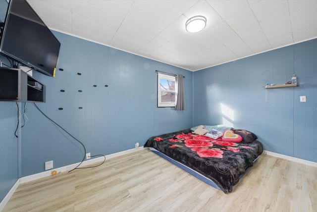 728 Farragut Avenue, Romeoville, IL 60446