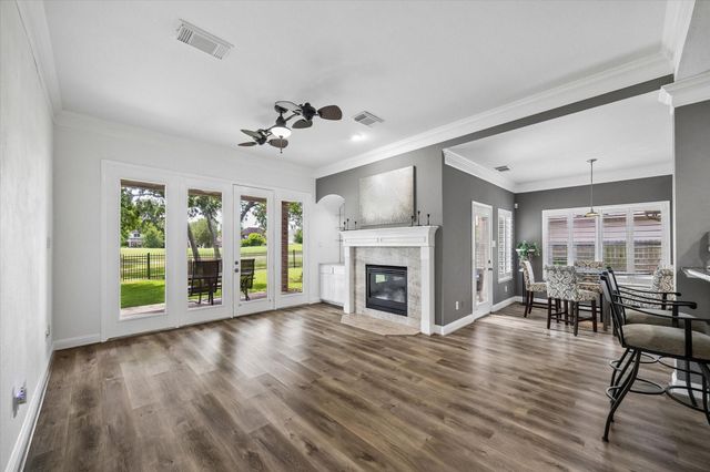1422 Hillside Forest Drive, Sugar Land, TX 77479