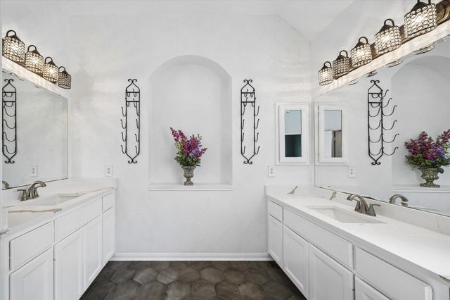 1422 Hillside Forest Drive, Sugar Land, TX 77479