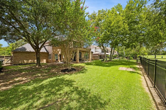 1422 Hillside Forest Drive, Sugar Land, TX 77479