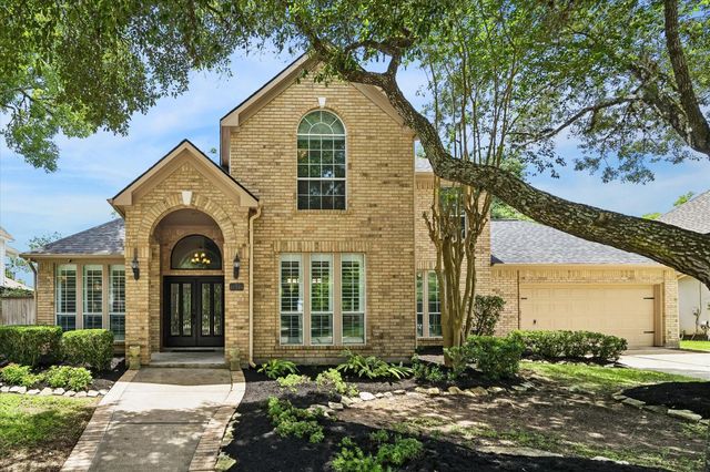 1422 Hillside Forest Drive, Sugar Land, TX 77479