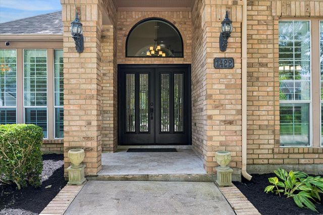 1422 Hillside Forest Drive, Sugar Land, TX 77479