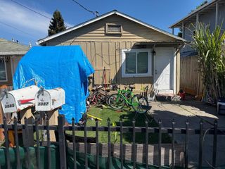 3085 William Avenue, Redwood City, CA 94063