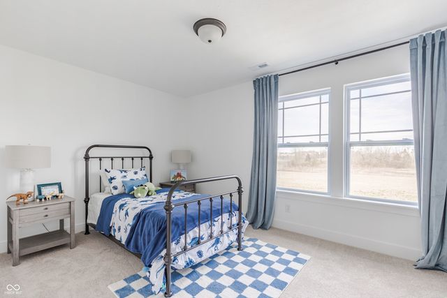 243 Commodore Drive, Pittsboro, IN 46167