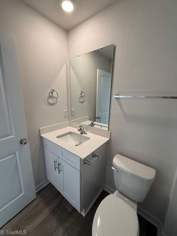 1323 Broholmer Lane, Greensboro, NC 27405