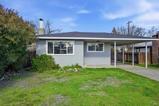 70 Lupoyoma Ave, Lakeport, CA 95453
