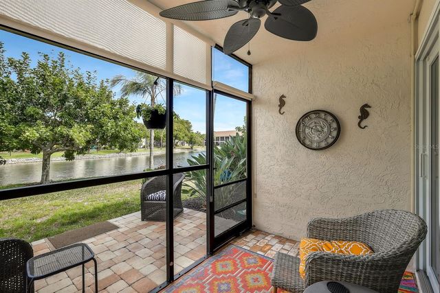 9290 LAKE PARK DRIVE 104, Fort Myers, FL 33919