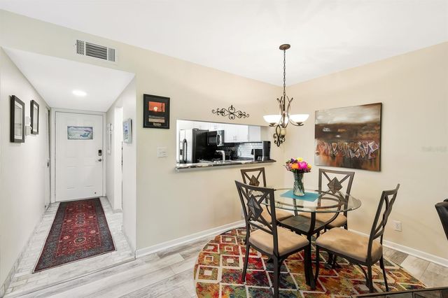 9290 LAKE PARK DRIVE 104, Fort Myers, FL 33919