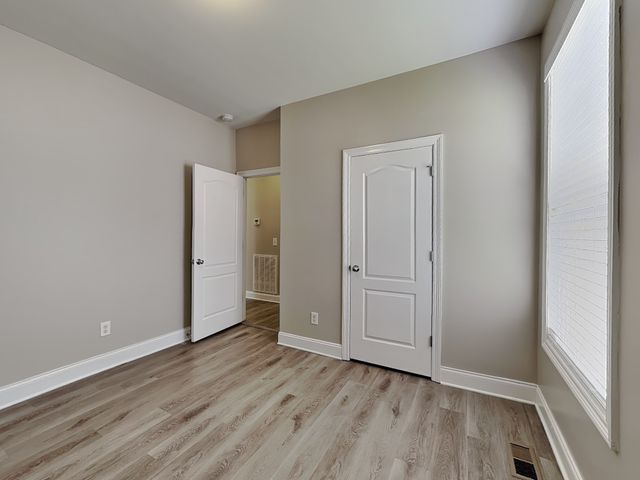 839 S Westland Ave, Gallatin, TN 37066