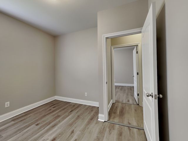839 S Westland Ave, Gallatin, TN 37066