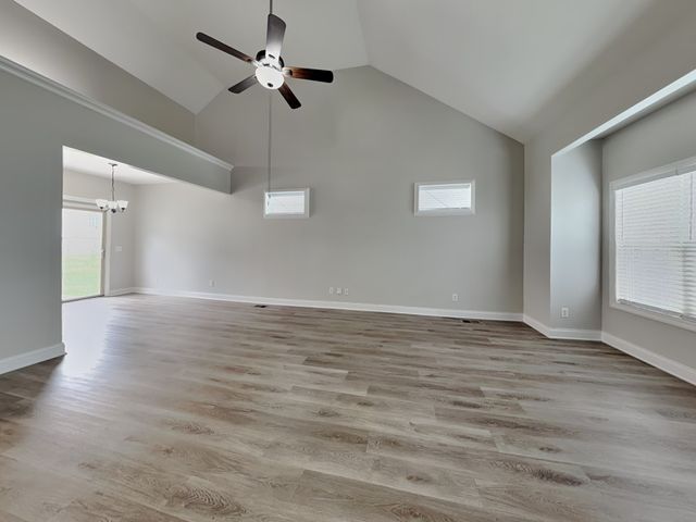839 S Westland Ave, Gallatin, TN 37066