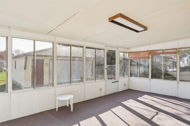 3416 Hillcrest Drive, Des Moines, IA 50310