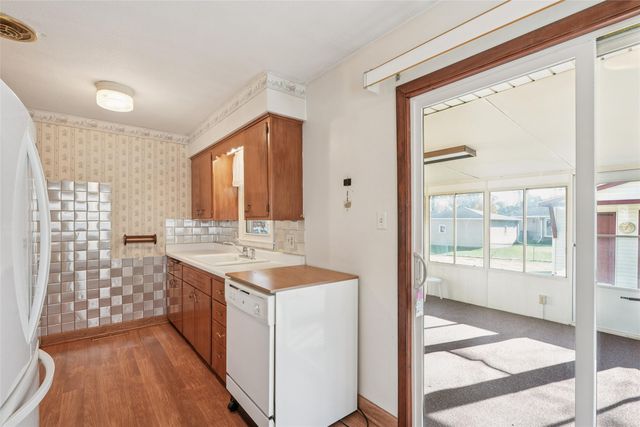 3416 Hillcrest Drive, Des Moines, IA 50310