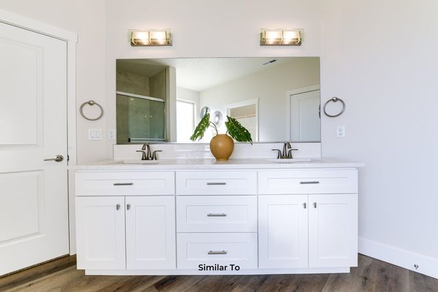 34300 N Short Rd, Deer Park, WA 99006