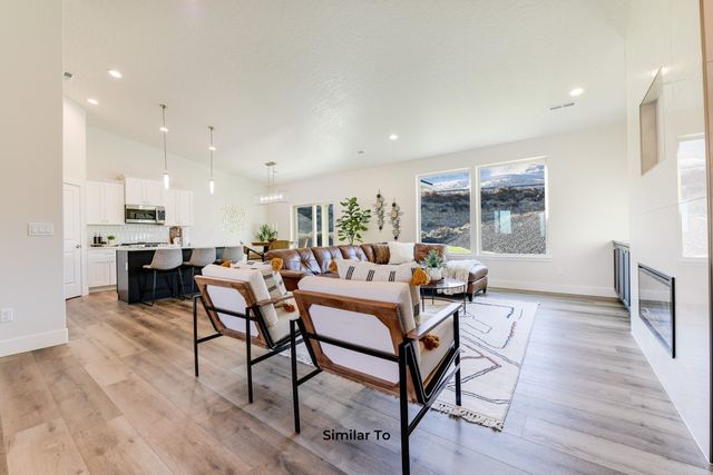 34300 N Short Rd, Deer Park, WA 99006