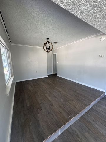 1225 E Seminole Avenue, Mcalester, OK 74501
