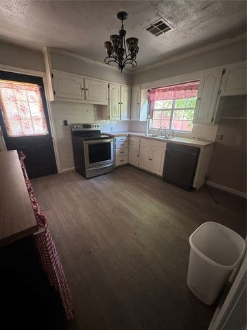 1225 E Seminole Avenue, Mcalester, OK 74501