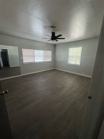 1225 E Seminole Avenue, Mcalester, OK 74501