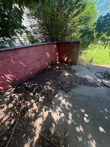 1225 E Seminole Avenue, Mcalester, OK 74501