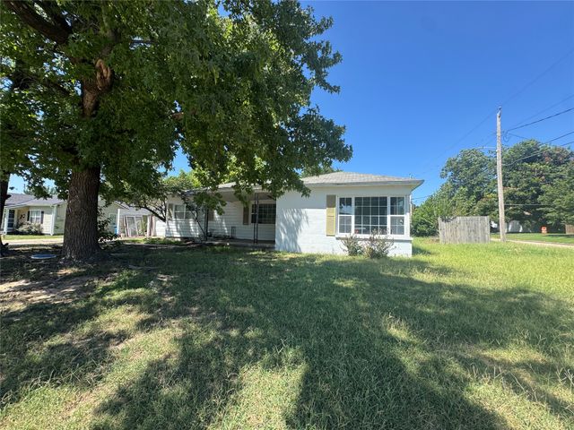 1225 E Seminole Avenue, Mcalester, OK 74501