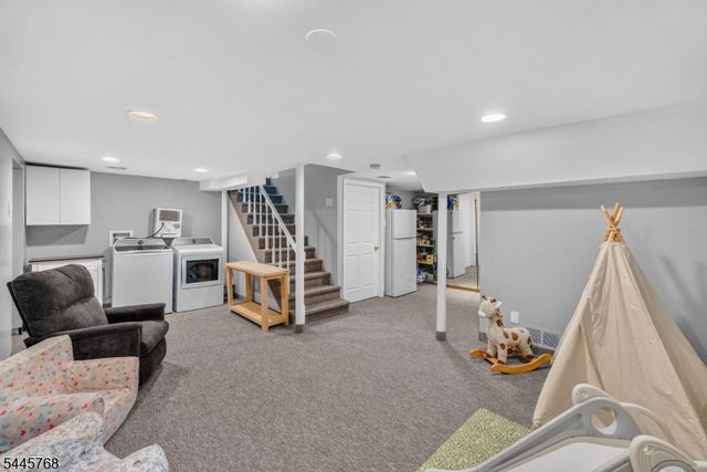 453 S Maple Ave, Glen Rock Boro, NJ 07452