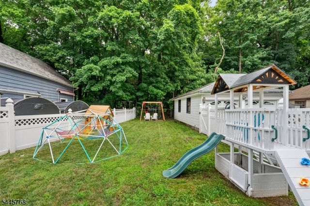 453 S Maple Ave, Glen Rock Boro, NJ 07452