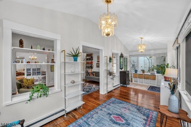 453 S Maple Ave, Glen Rock Boro, NJ 07452