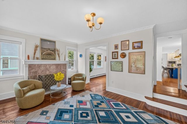 453 S Maple Ave, Glen Rock Boro, NJ 07452