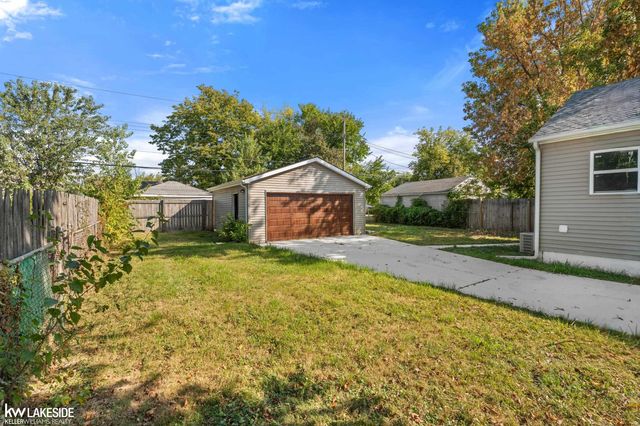 8281 Meadow Avenue, Warren, MI 48089